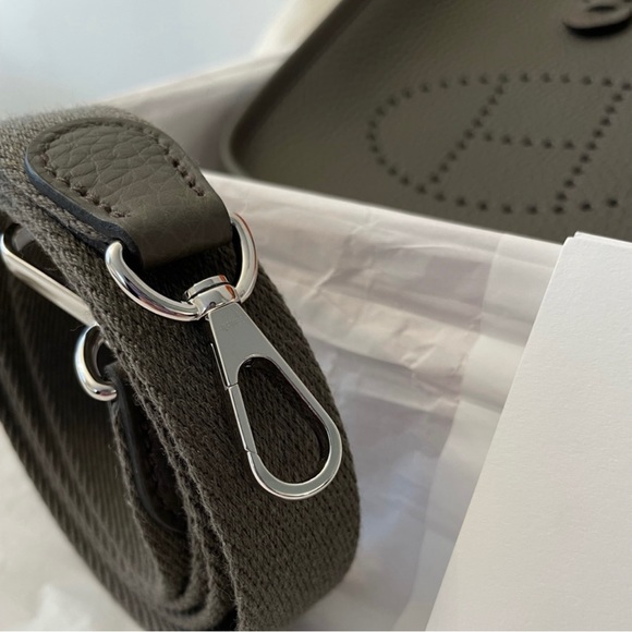 💜SOLD💜 HERMES🍊 Evelyne 16 mini TPM - Etain PH - Picture 5 of 13